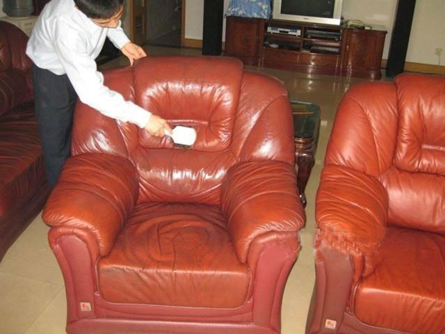 真皮沙發(fā)清洗打蠟